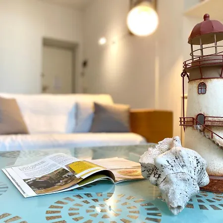アパート Casaviva - Loft Fronte Mare A Santa Margherita サンタ・マルゲリータ・リグレ